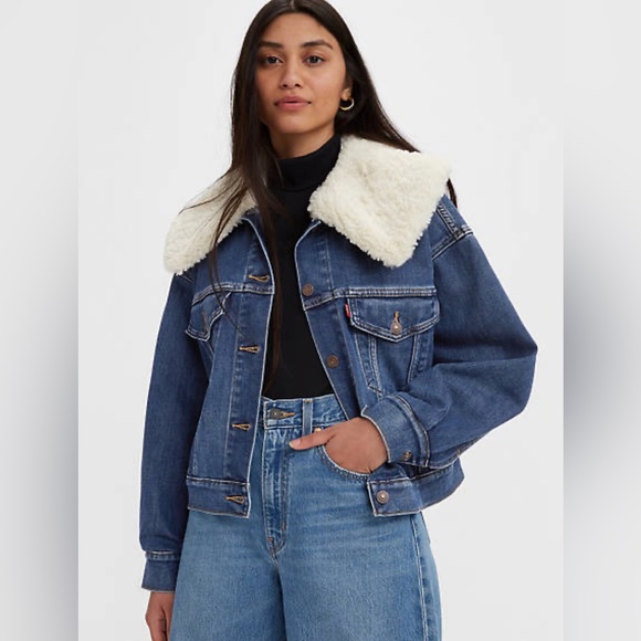 Levi's Jackets & Blazers - Levi’s Warm Baby Bubble Trucker Jacket with Sherpa Collar, size XL, NWT